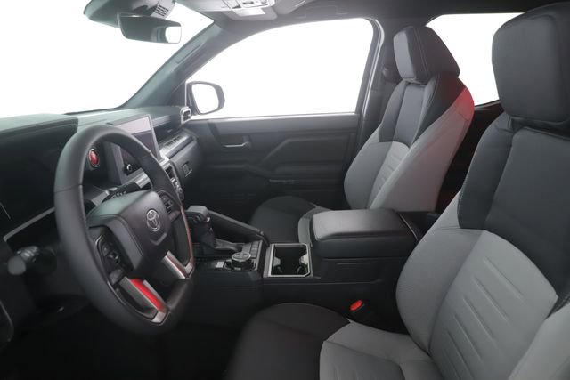Used 2026 Toyota Tacoma TRD Off-Road AWD/4WD image 16