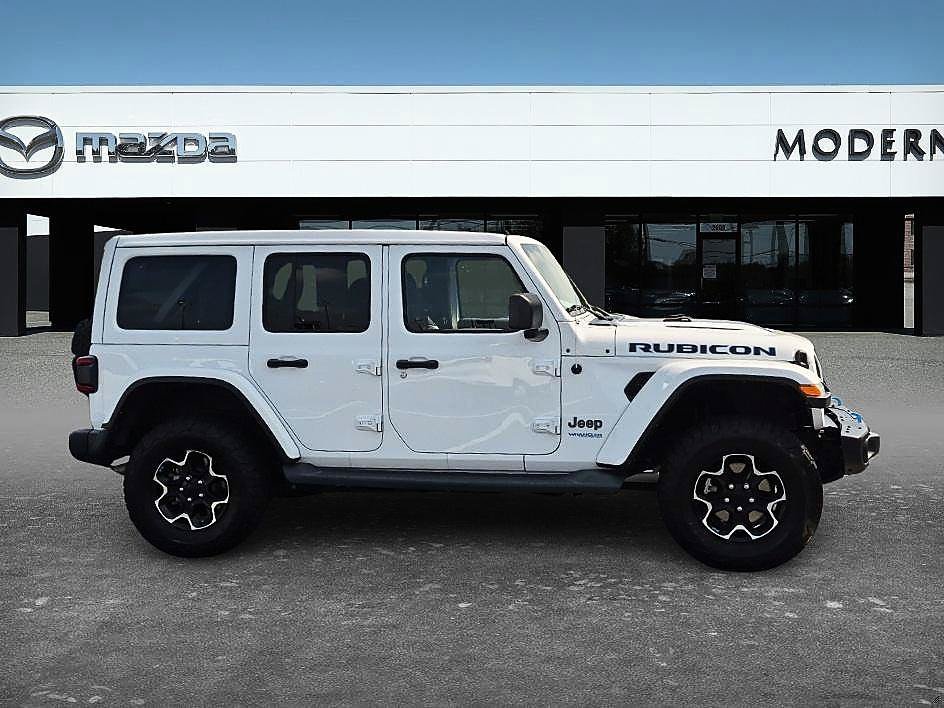 Used 2022 Jeep Wrangler Unlimited Rubicon 4xe w/ Steel Bumper Group AWD/4WD image 5