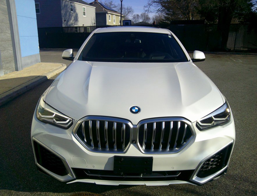 Used 2020 BMW X6 xDrive40i w/ Premium Package image 12