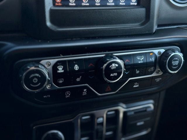 Used 2022 Jeep Wrangler Unlimited Sport AWD/4WD image 15