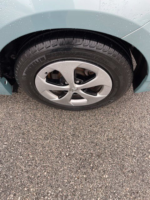 Used 2013 Toyota Prius Two FWD image 11