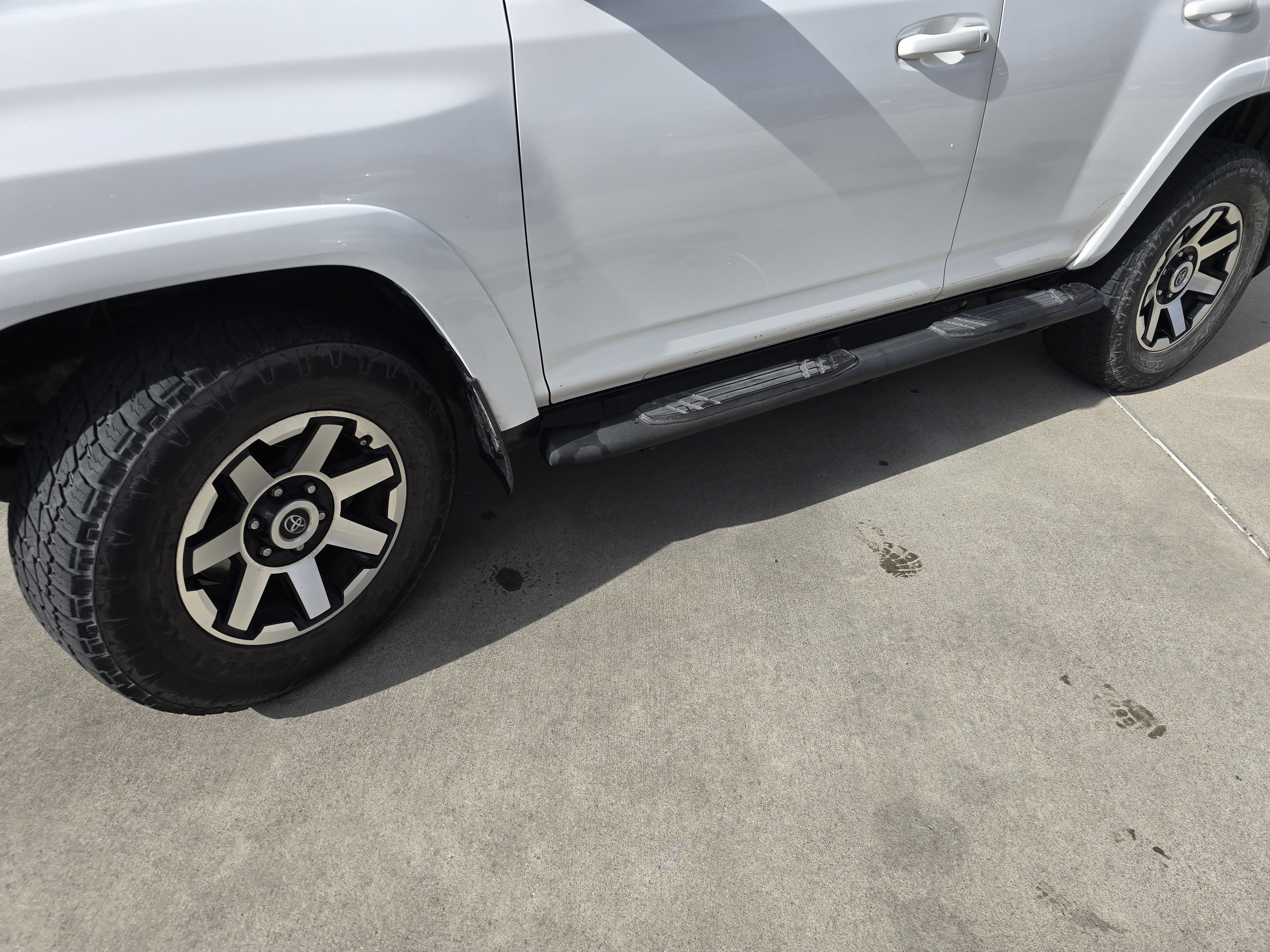 Used 2018 Toyota 4Runner TRD Off-Road image 9