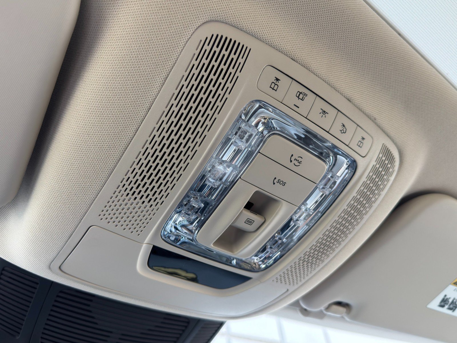 Used 2023 Mercedes-Benz GLS 450 4MATIC image 41