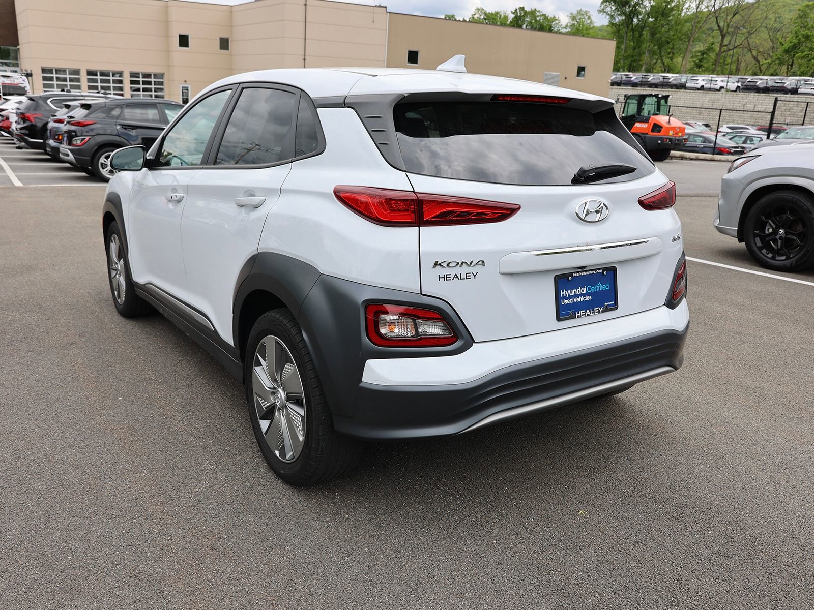 Certified 2021 Hyundai Kona Limited FWD image 5