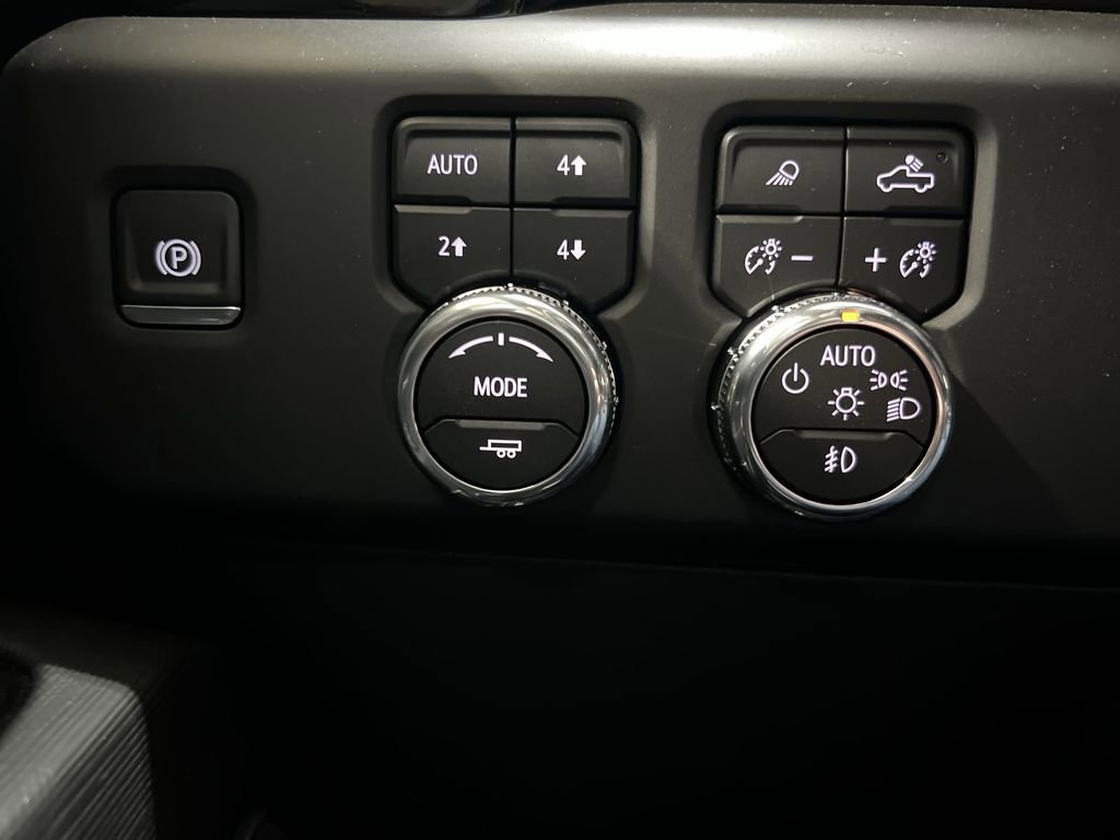 New 2026 GMC Sierra 1500 AT4X image 18