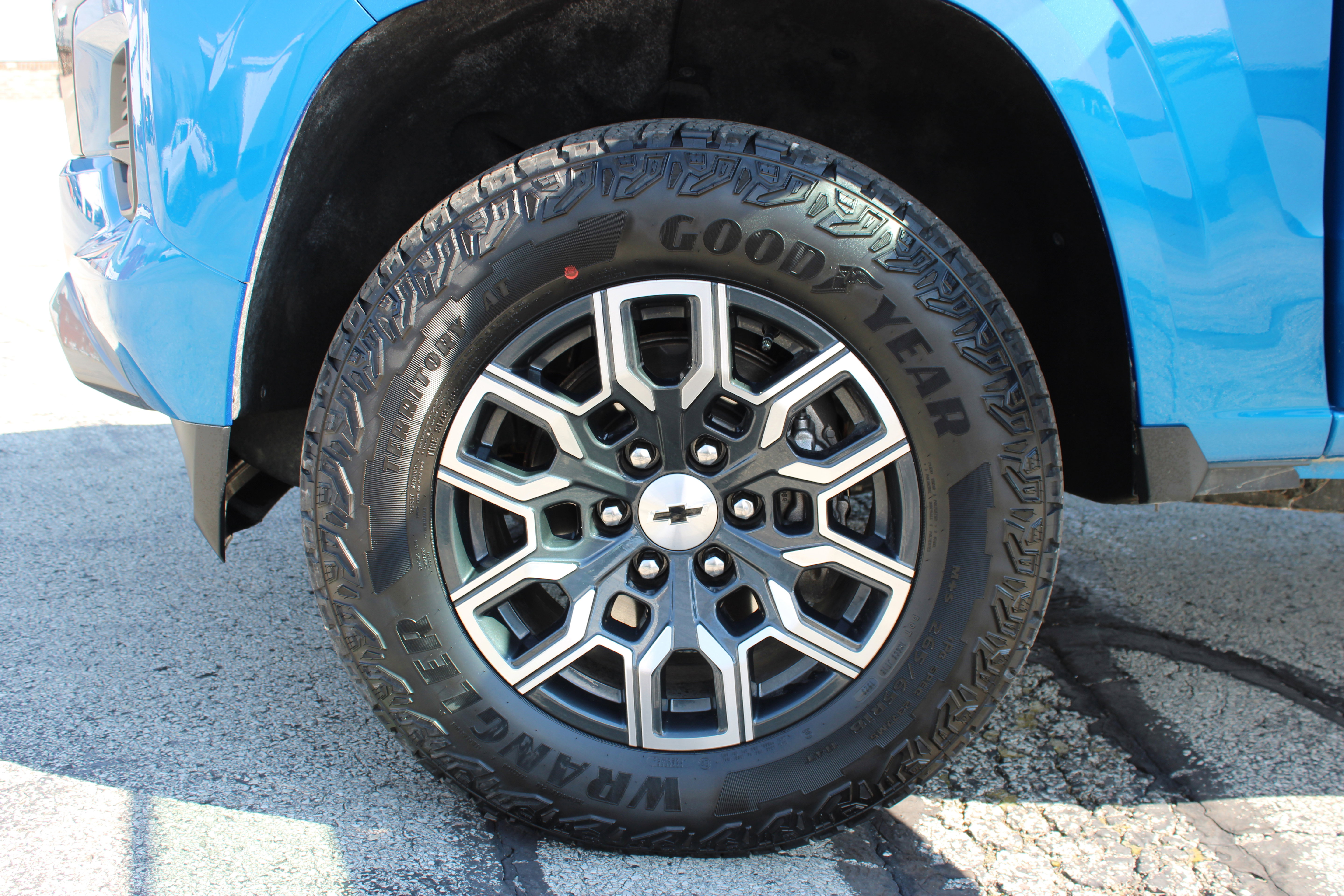 Used 2023 Chevrolet Colorado Z71 w/ Advanced Trailering Package image 27