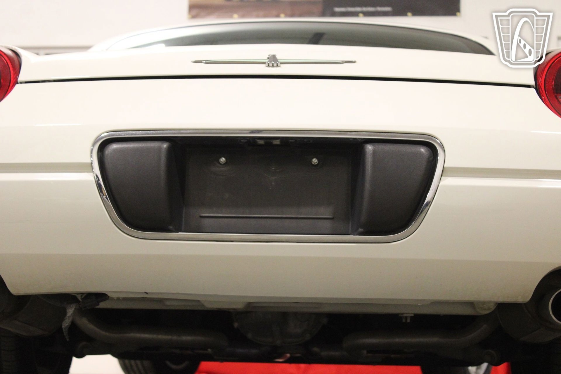 Used 2002 Ford Thunderbird image 30