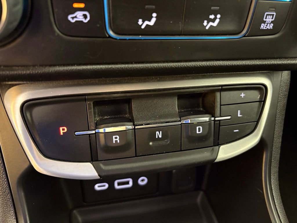 Used 2024 GMC Terrain SLE FWD image 27