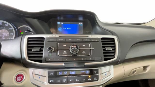 Used 2015 Honda Accord EX image 35