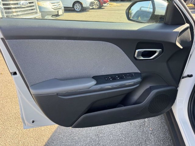 Used 2025 Kia K4 EX FWD image 14