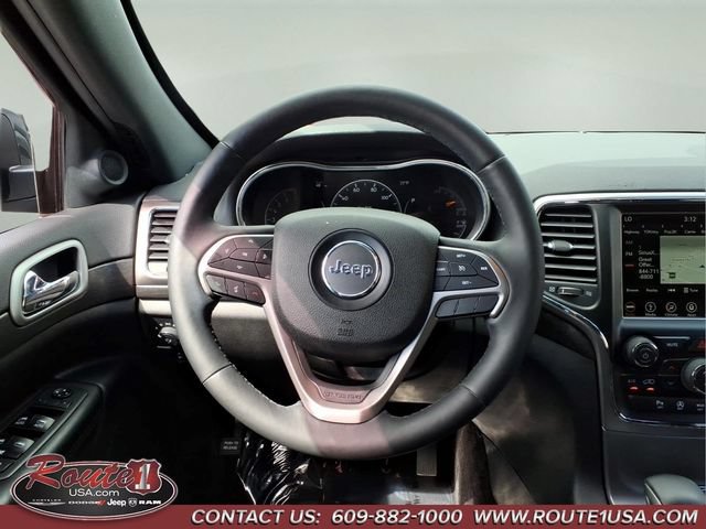 Used 2018 Jeep Grand Cherokee Altitude AWD/4WD image 23