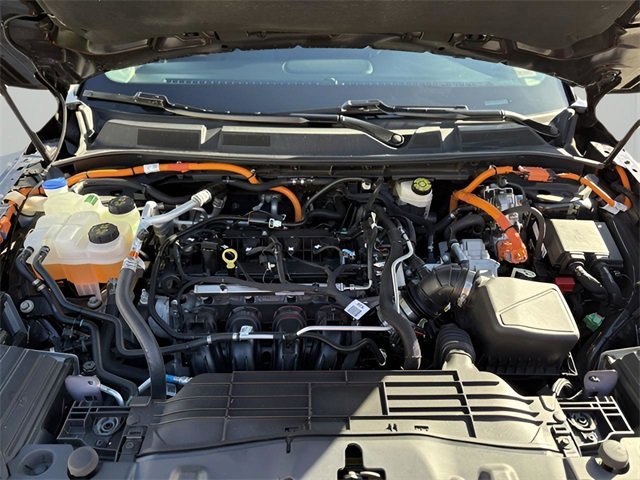 Used 2023 Lincoln Corsair Grand Touring w/ Equipment Group 301A image 16