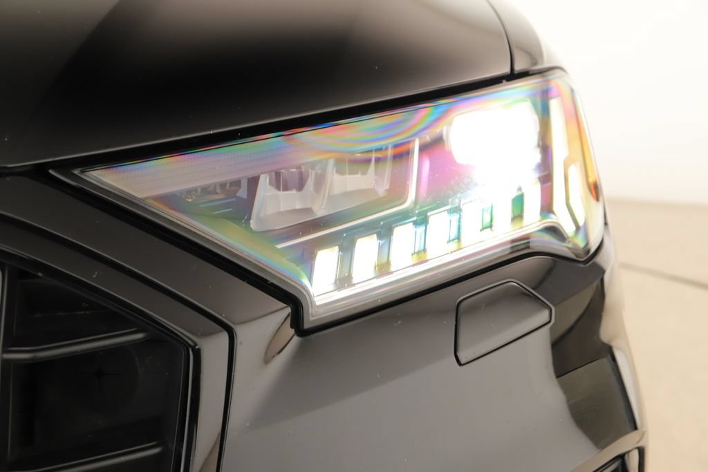 Certified 2023 Audi SQ7 Prestige AWD/4WD image 39