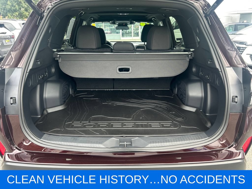 Used 2026 Subaru Forester Premium AWD/4WD image 2