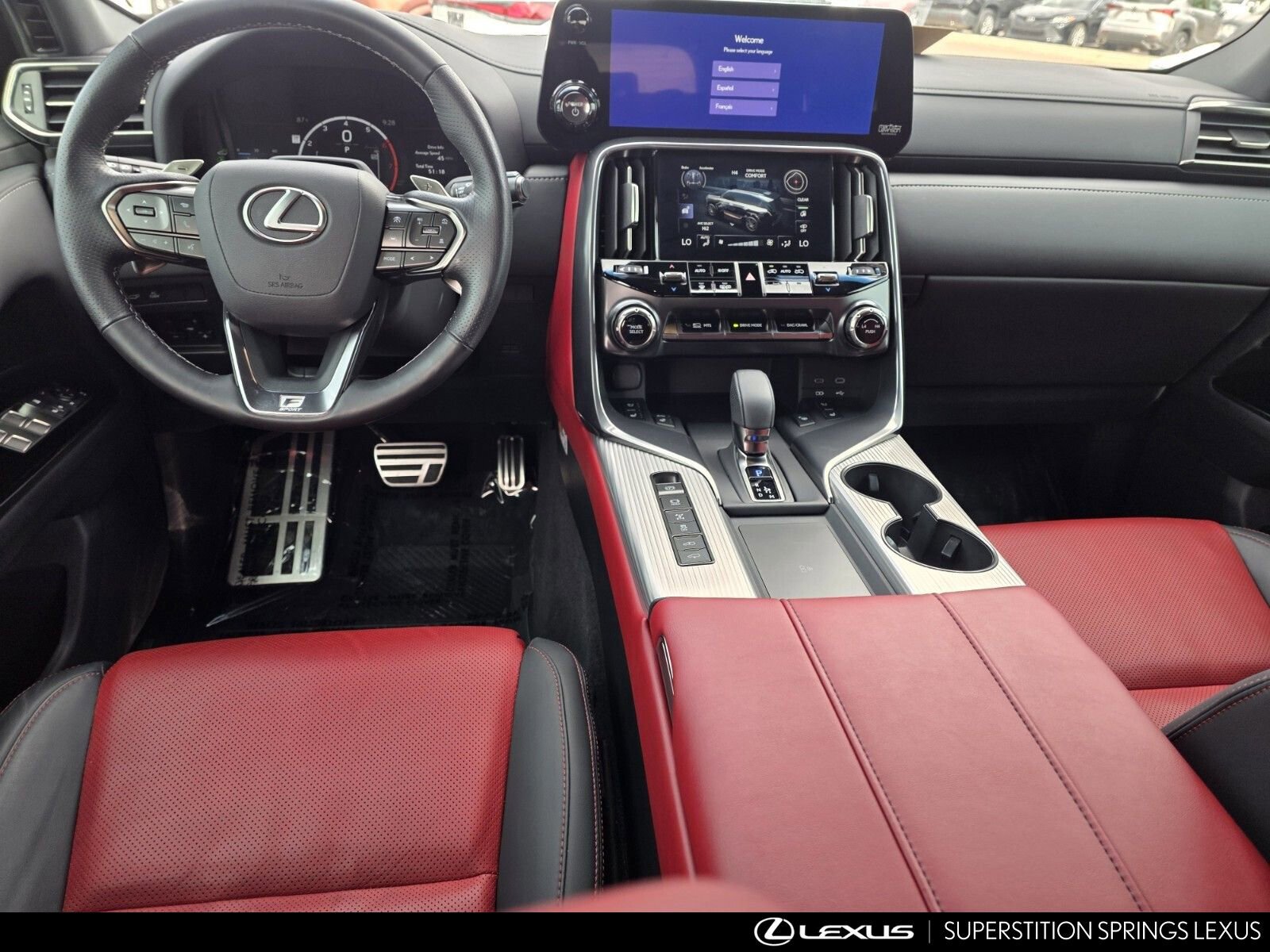 Certified 2025 Lexus LX 700h F Sport w/ Accessory Package (Z1) image 28