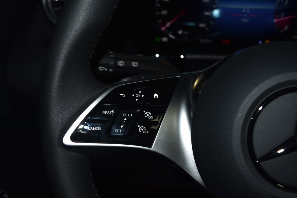 Certified 2026 Mercedes-Benz GLA 250 4MATIC image 9