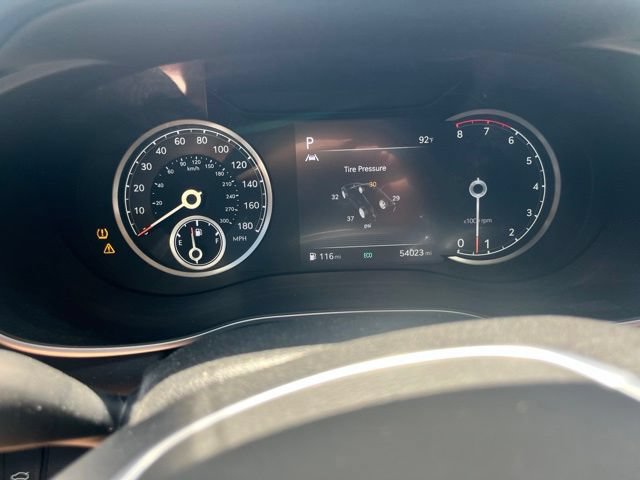 Used 2022 Genesis G70 3.3T RWD image 11