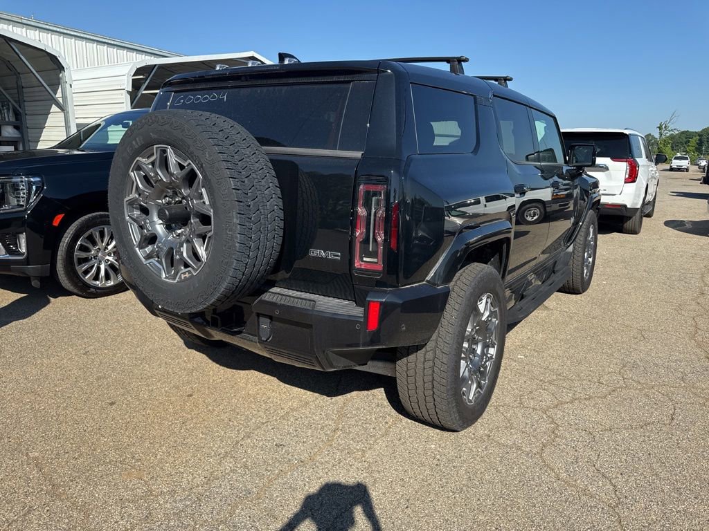 Used 2025 GMC Hummer EV 3X w/ LPO, Roof Cross Rail Package AWD/4WD image 4