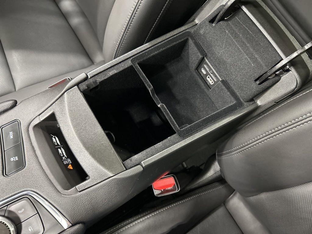 Used 2024 Cadillac XT6 Premium Luxury w/ Technology Package image 26