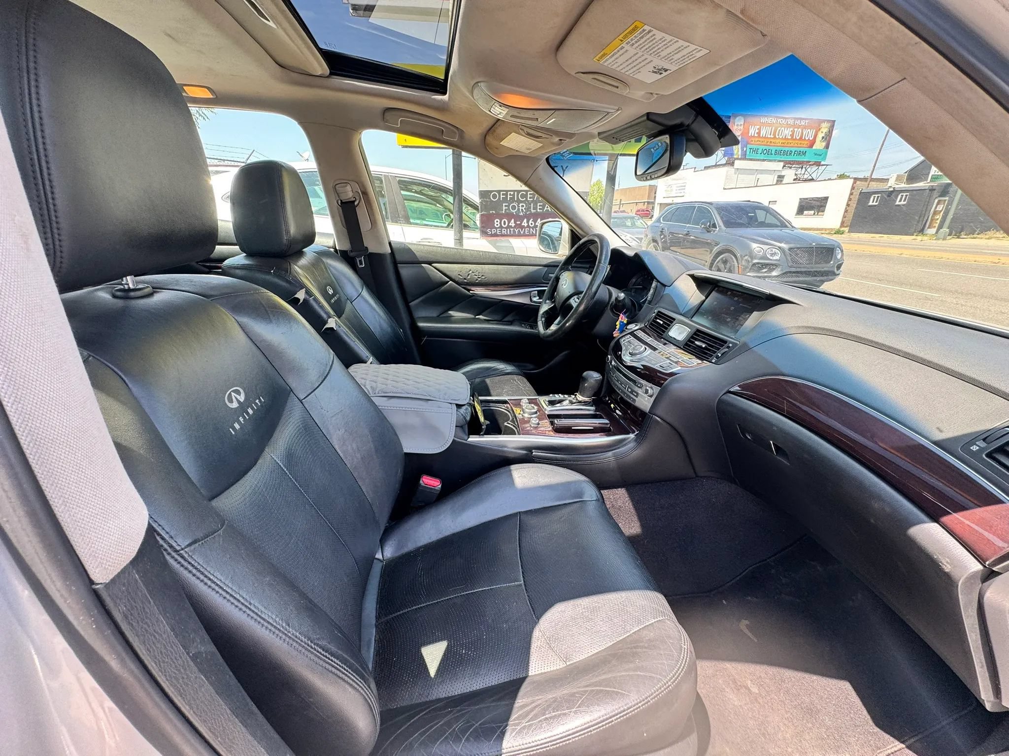Used 2012 INFINITI M37 x w/ Premium Pkg AWD/4WD image 16