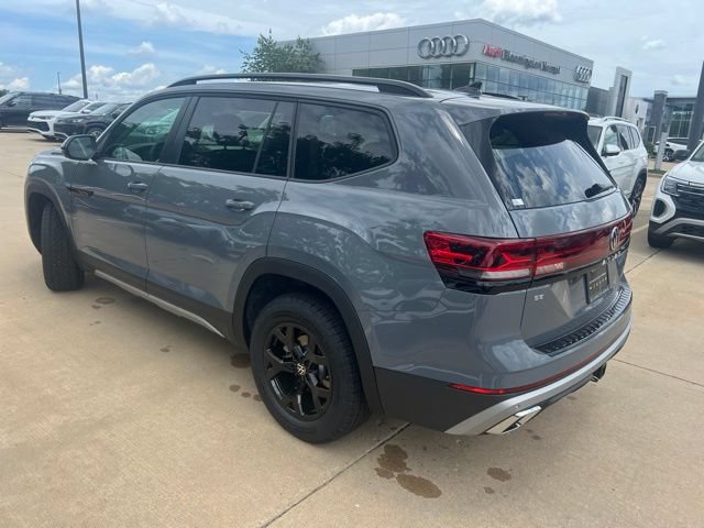 New 2026 Volkswagen Atlas Peak Edition AWD/4WD image 4