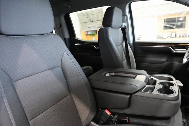 New 2026 GMC Sierra 1500 Elevation image 11