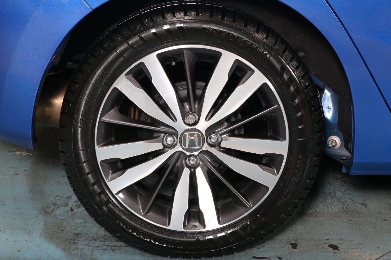 Used 2016 Honda Fit EX image 13