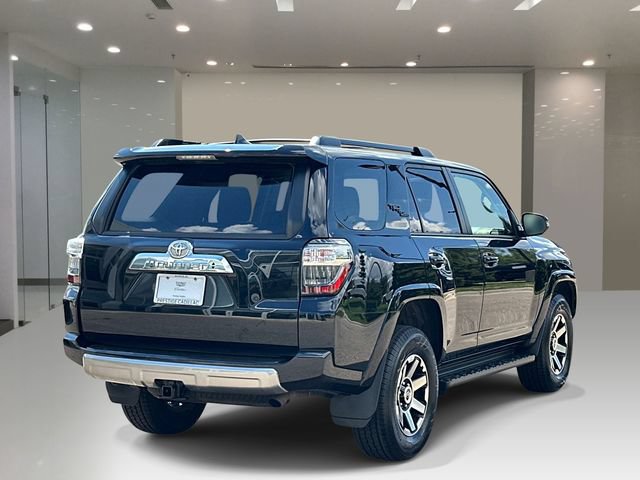 Used 2023 Toyota 4Runner TRD Off-Road Premium w/ Moonroof Package AWD/4WD image 4