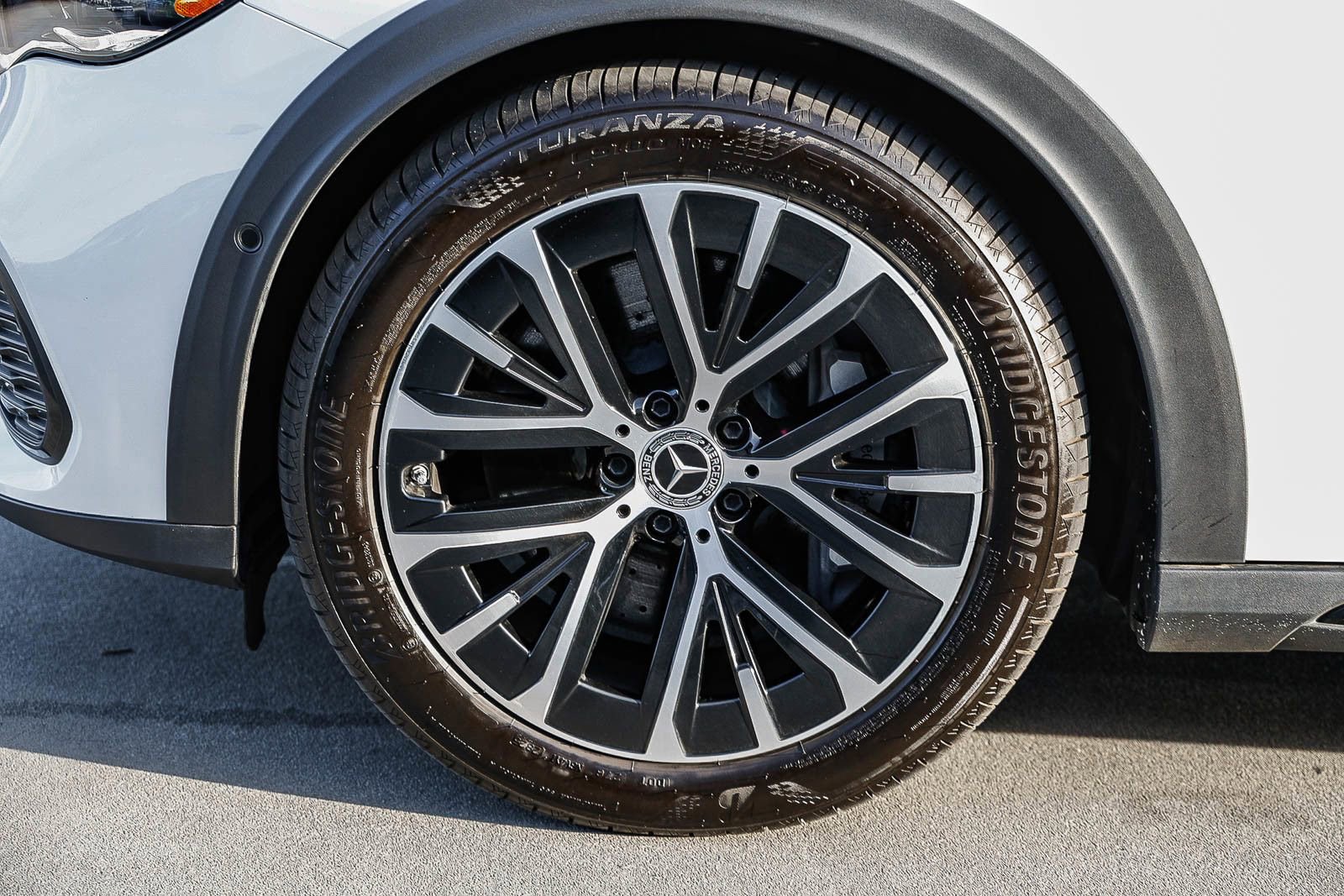 Used 2024 Mercedes-Benz E 450 4MATIC All-Terrain Wagon image 9