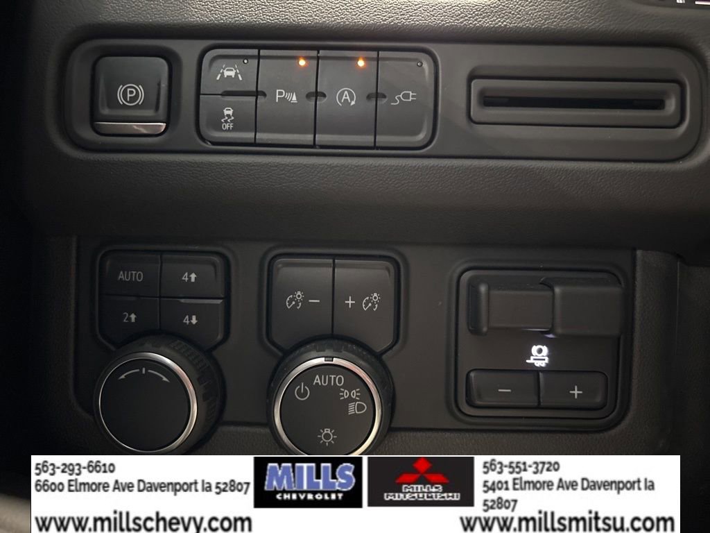 Used 2021 Chevrolet Tahoe LT w/ LT Signature Package image 23