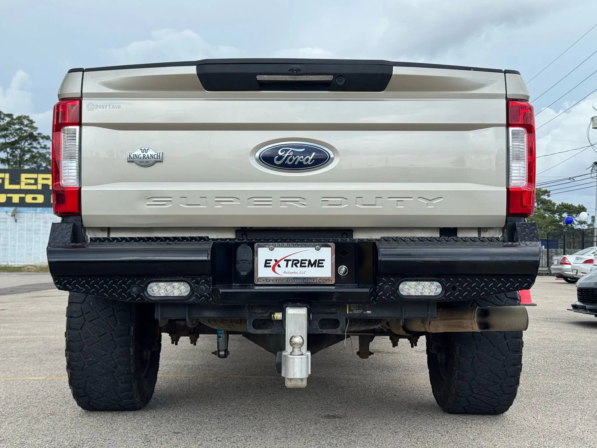 Used 2017 Ford F350 King Ranch w/ Tow Technology Bundle AWD/4WD image 5