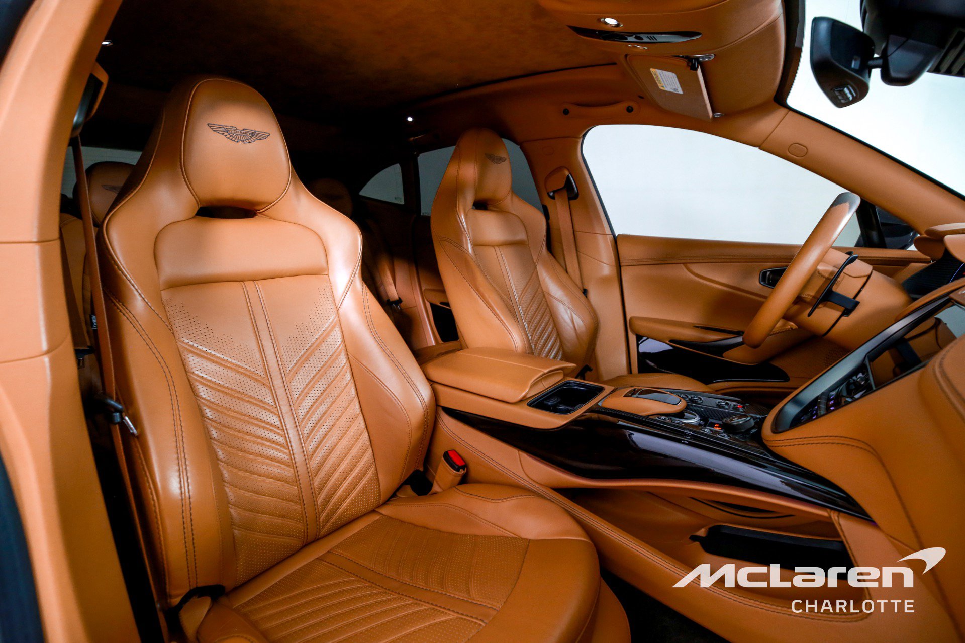 Used 2023 Aston Martin DBX 707 image 31