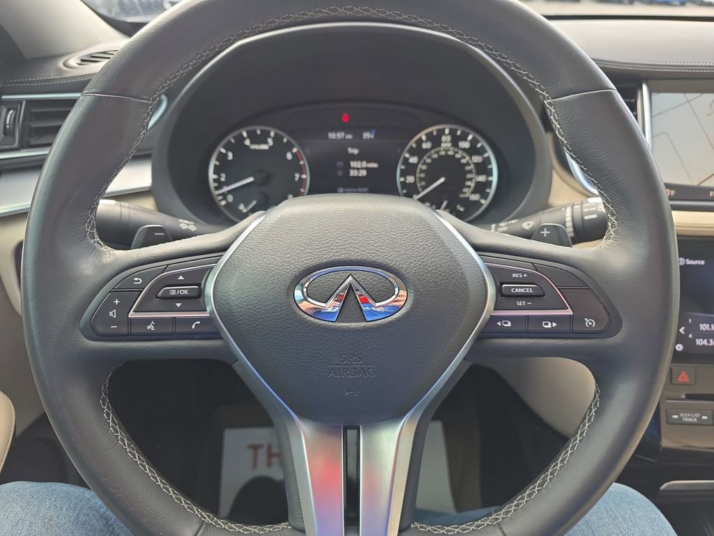 Used 2019 INFINITI QX50 Luxe w/ Navigation Package image 15