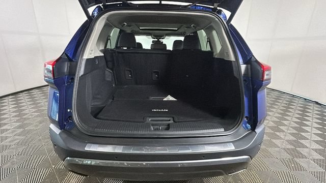 Used 2023 Nissan Rogue SL AWD/4WD image 27