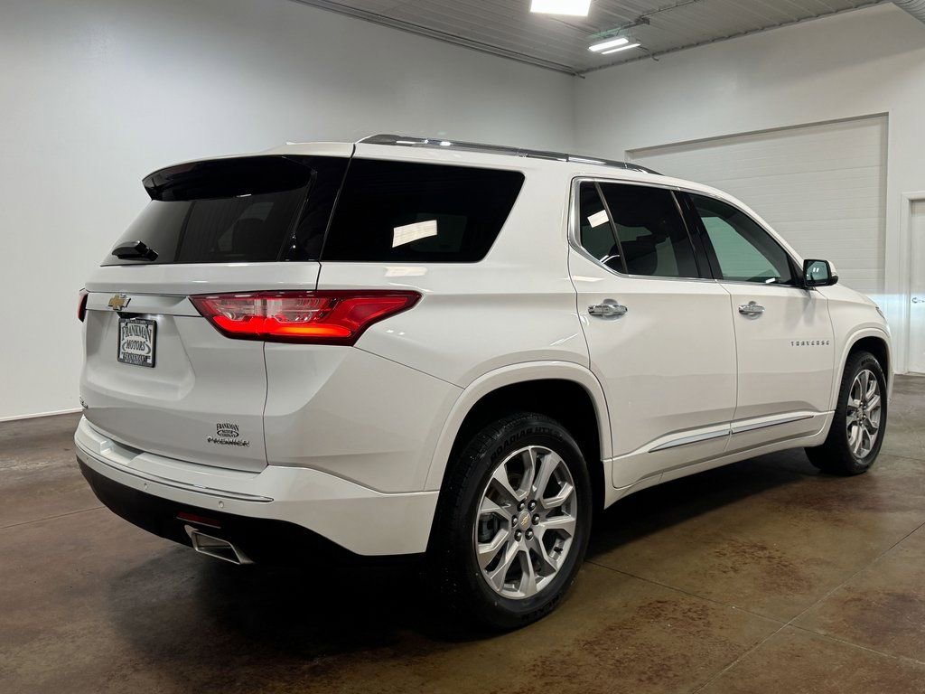 Used 2021 Chevrolet Traverse Premier image 34