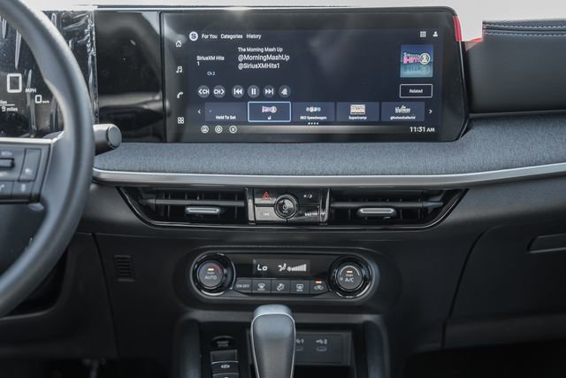 New 2026 Nissan Kicks SV image 20