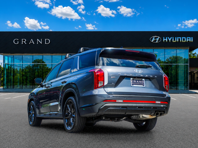 Used 2024 Hyundai Palisade XRT FWD image 4