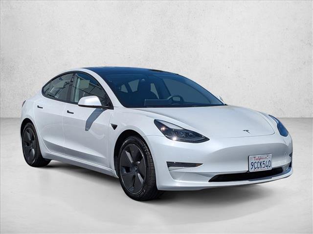 Used 2021 Tesla Model 3 Standard Range Plus RWD image 3