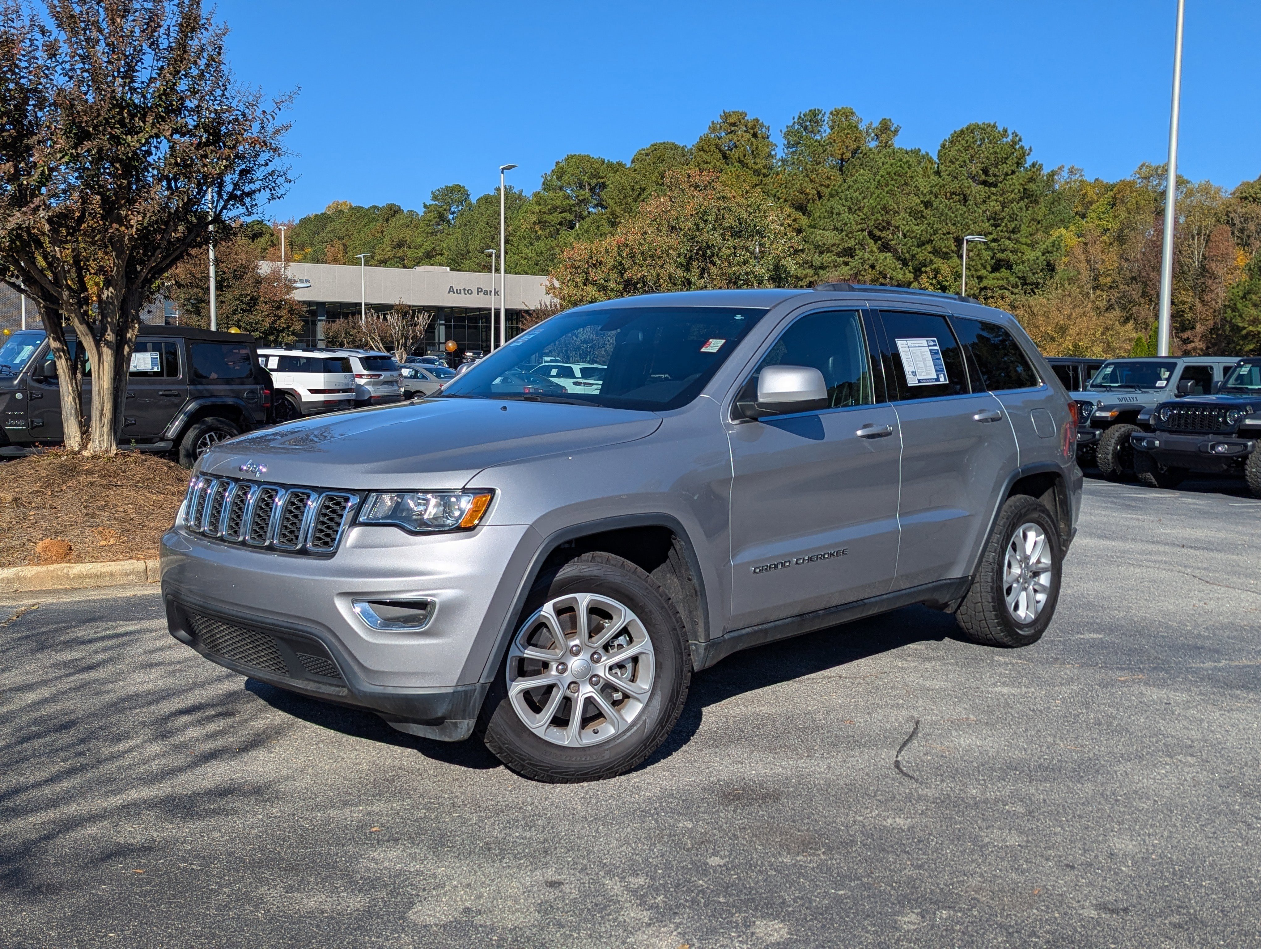 Used 2021 Jeep Grand Cherokee Laredo X video 1