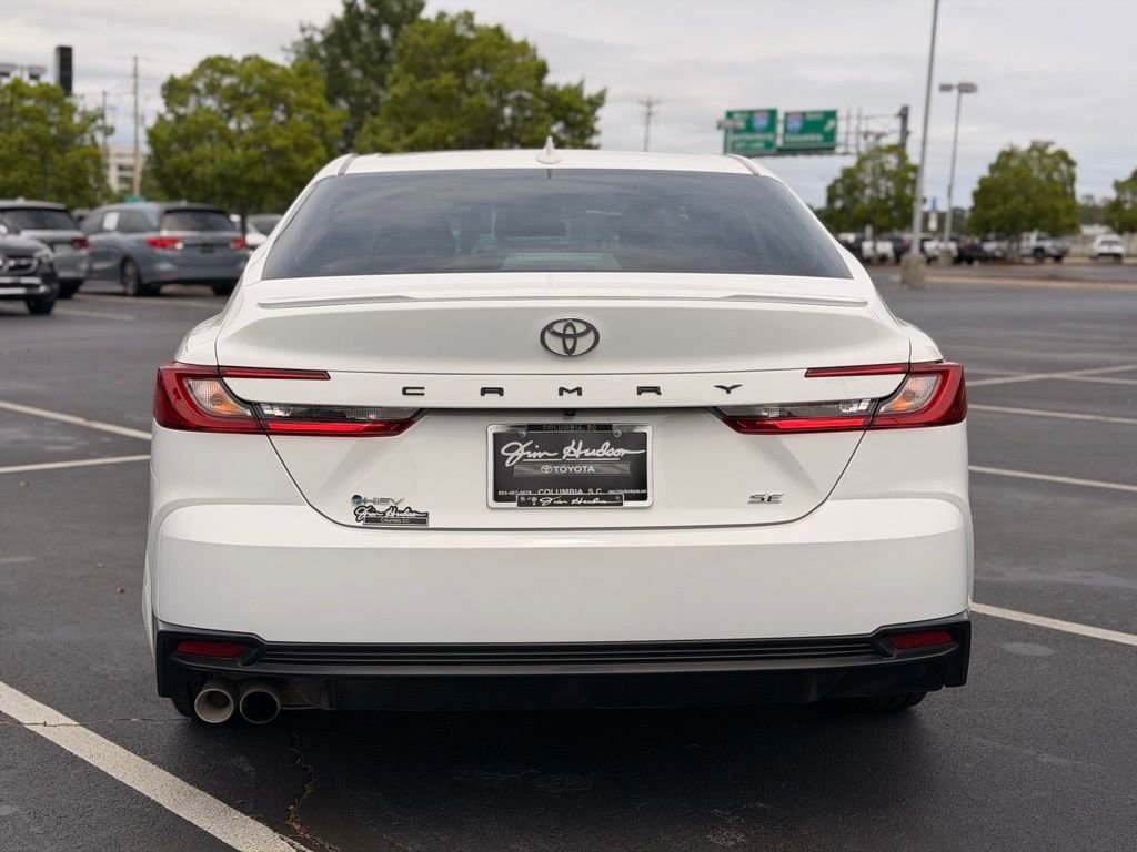 Used 2025 Toyota Camry SE FWD image 11