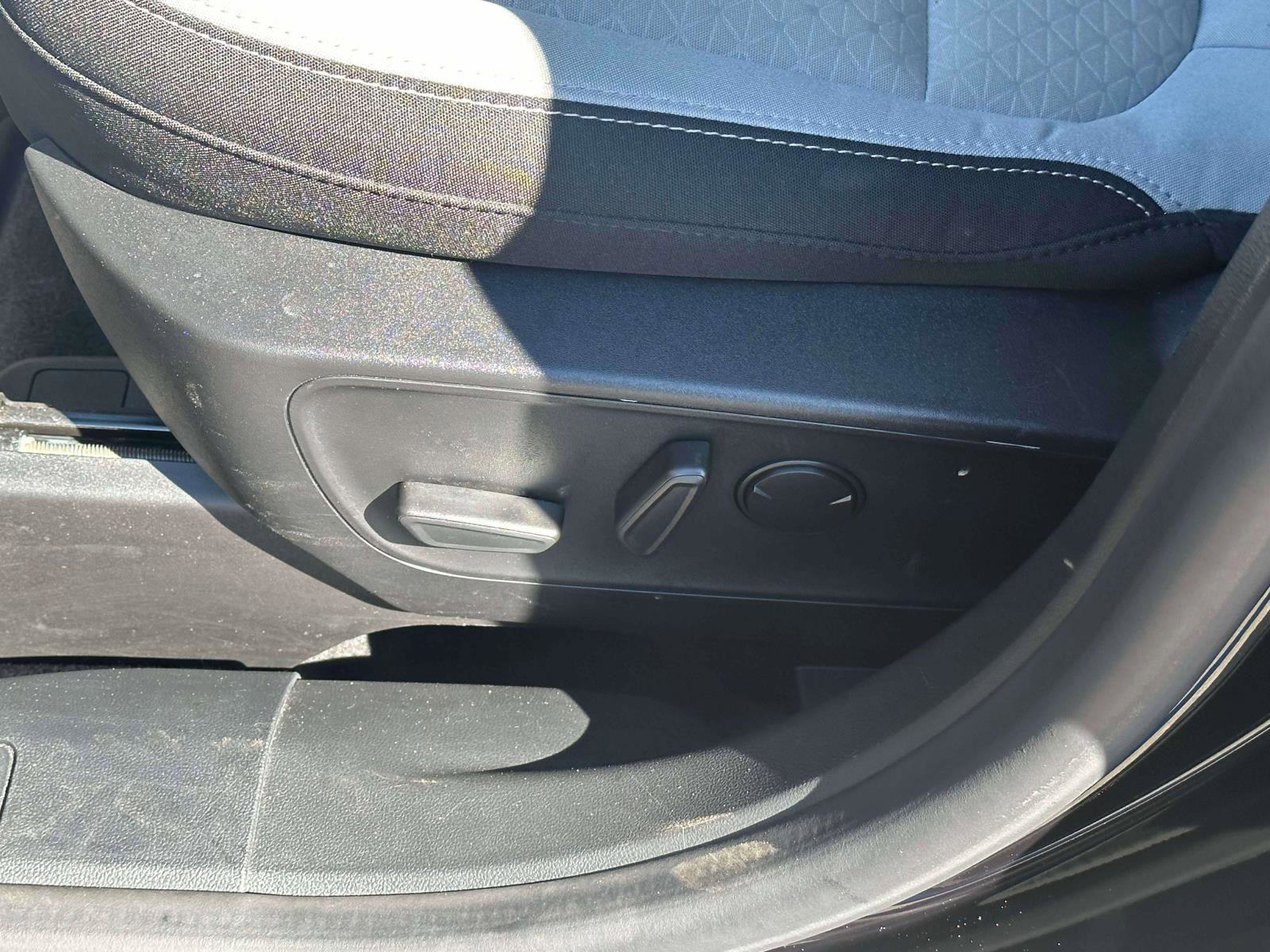 Used 2024 Ford Escape Active image 18