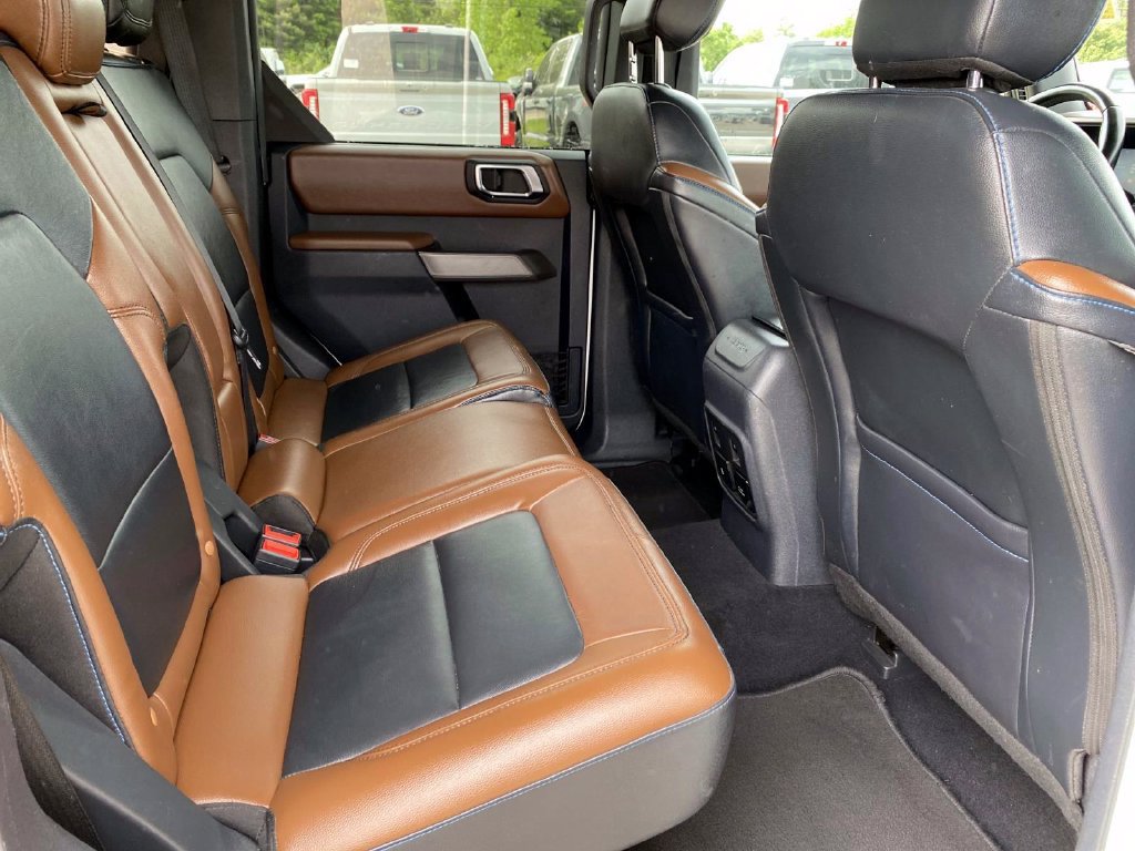 Used 2021 Ford Bronco Outer Banks AWD/4WD image 25