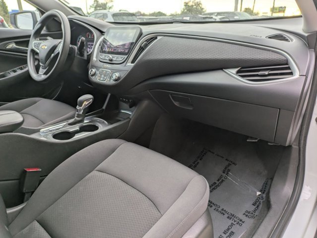 Used 2023 Chevrolet Malibu LT image 26
