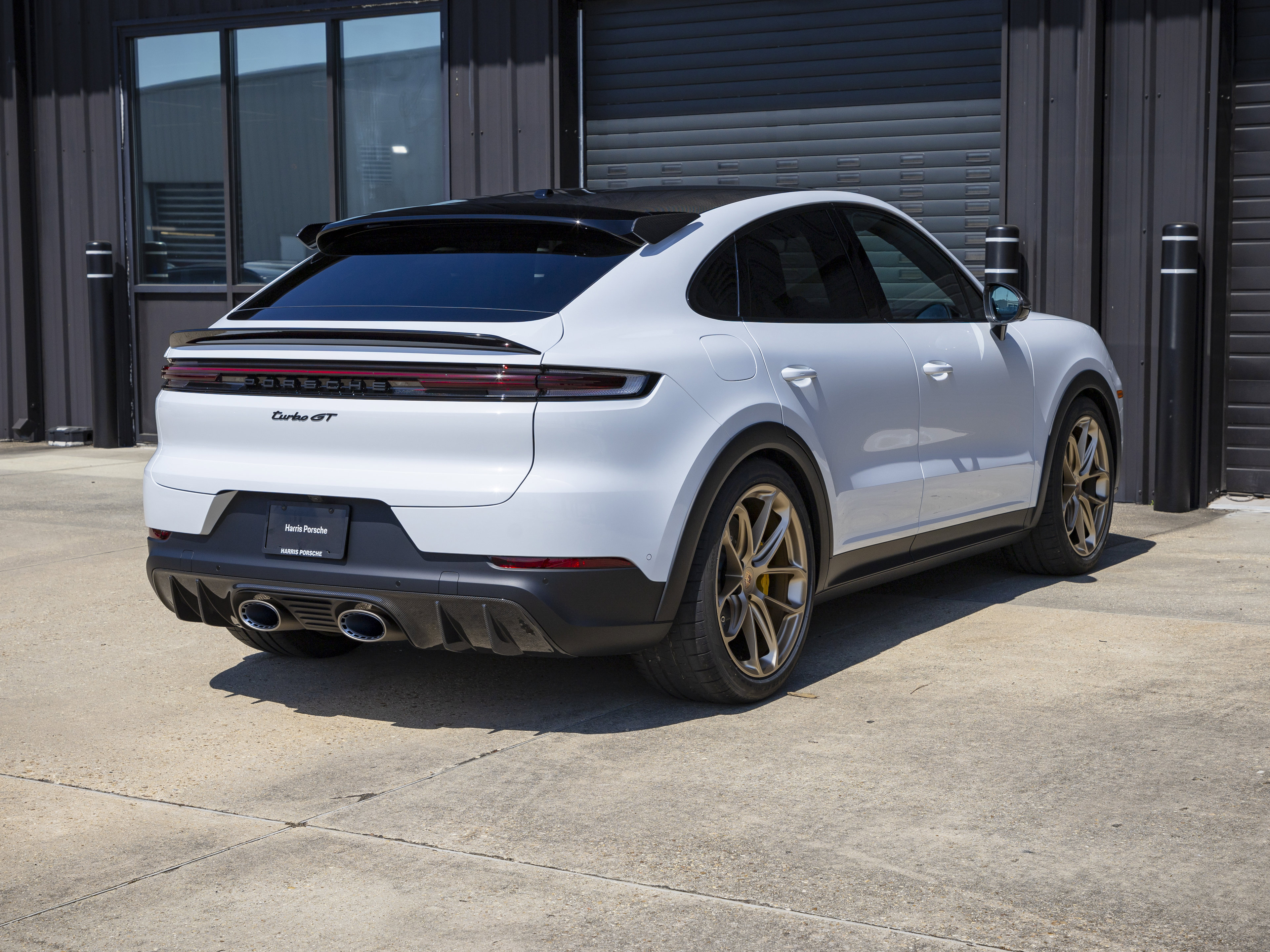 New 2026 Porsche Cayenne Turbo GT image 5
