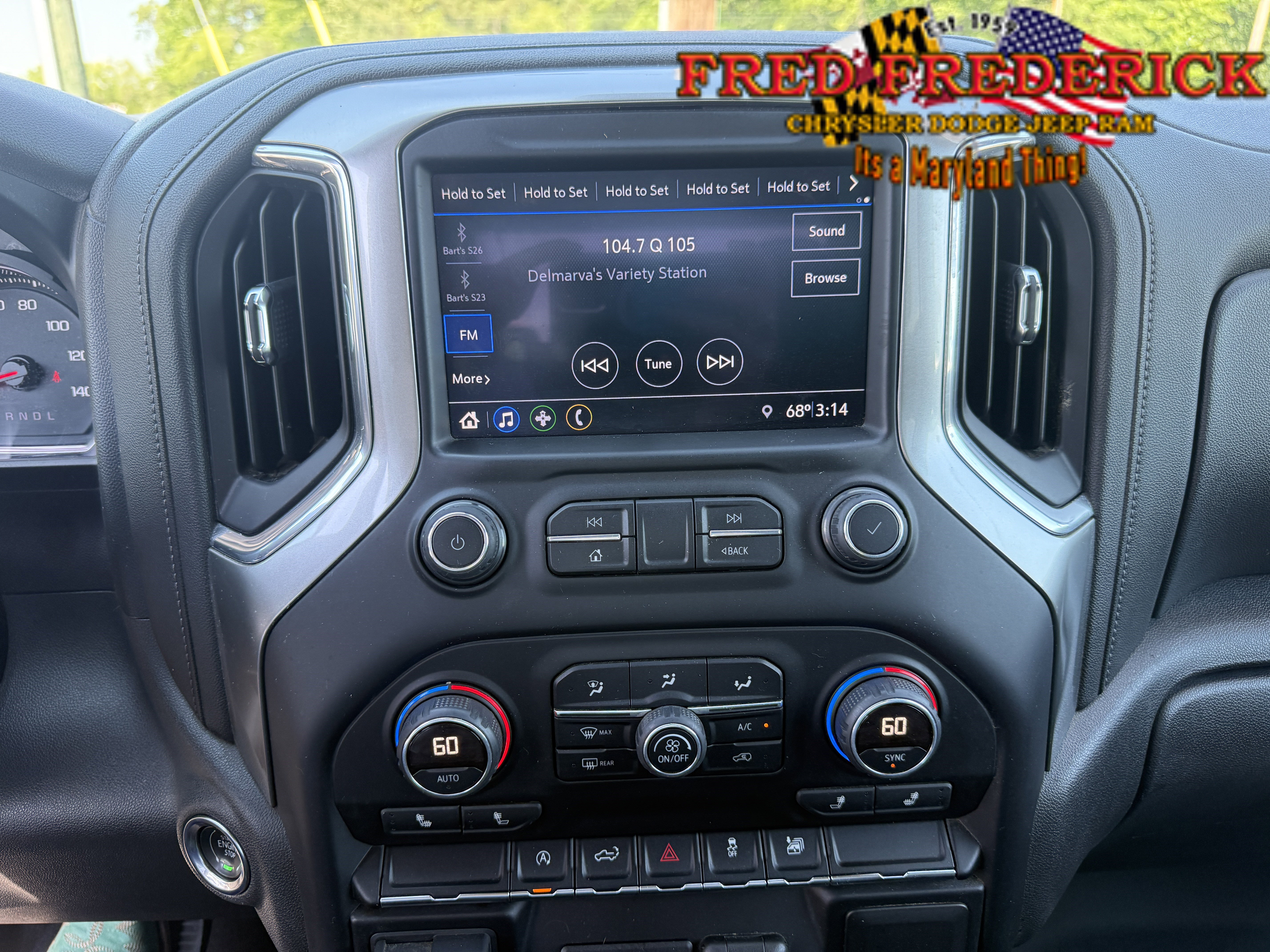Used 2019 Chevrolet Silverado 1500 RST w/ All-Star Edition AWD/4WD image 12