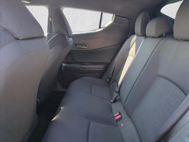 Used 2019 Toyota C-HR LE image 15