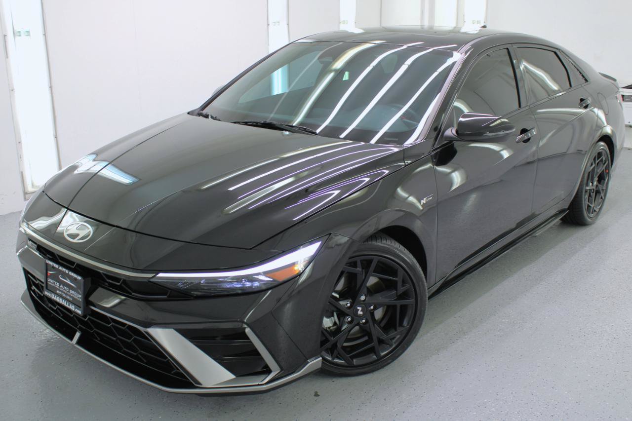Used 2025 Hyundai Elantra N Line FWD image 2