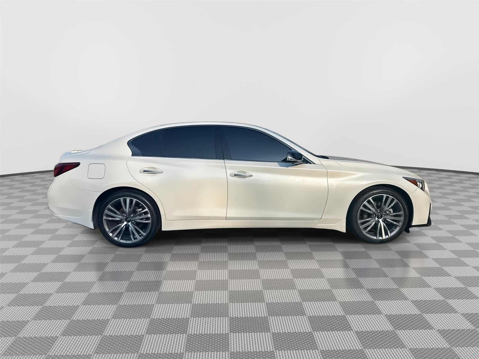 Used 2024 INFINITI Q50 Sensory AWD/4WD image 5