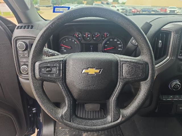 Used 2022 Chevrolet Silverado 1500 Custom AWD/4WD image 13