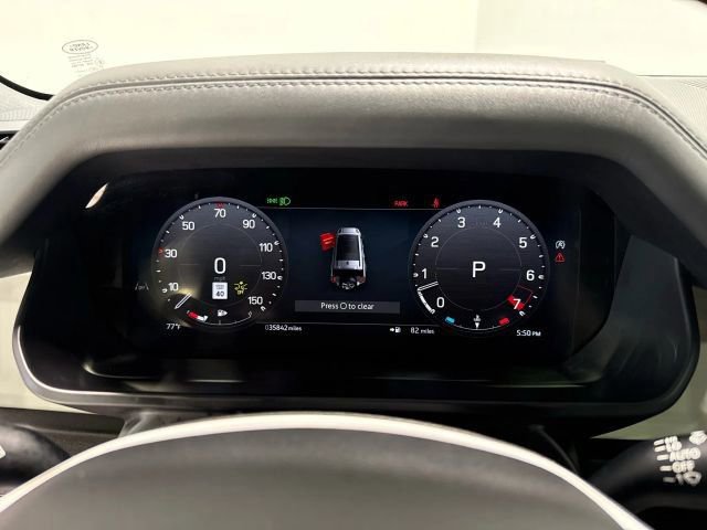 Used 2024 Land Rover Defender 130 S image 68